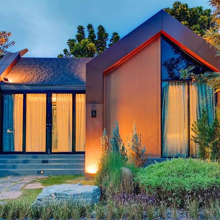 See Stars & Forest Resort Amphoe Sawang Daen Din 외부 사진