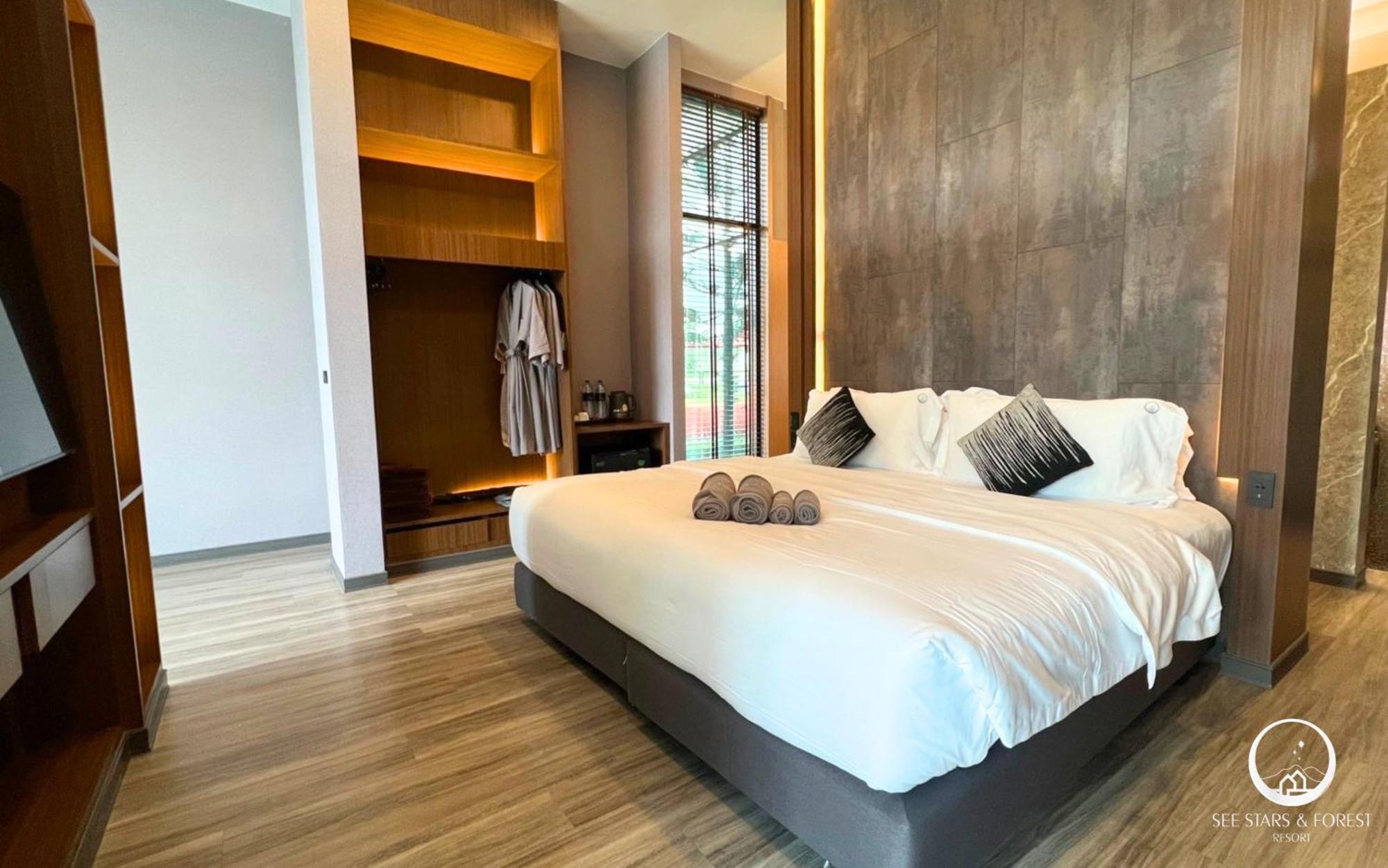 See Stars & Forest Resort Amphoe Sawang Daen Din 외부 사진