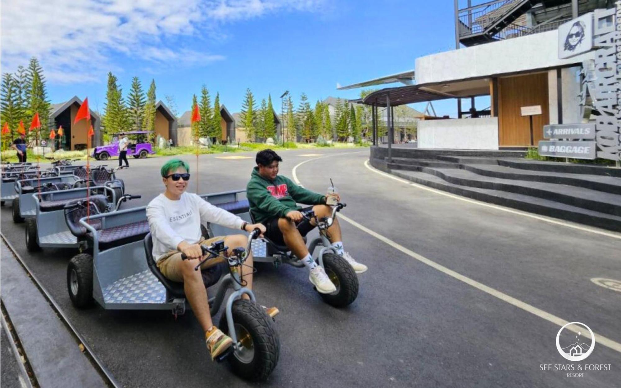 See Stars & Forest Resort Amphoe Sawang Daen Din 외부 사진